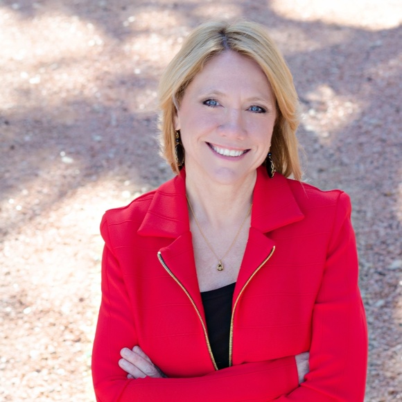 Meet your Posher, Sheila - Picture 2 of 2